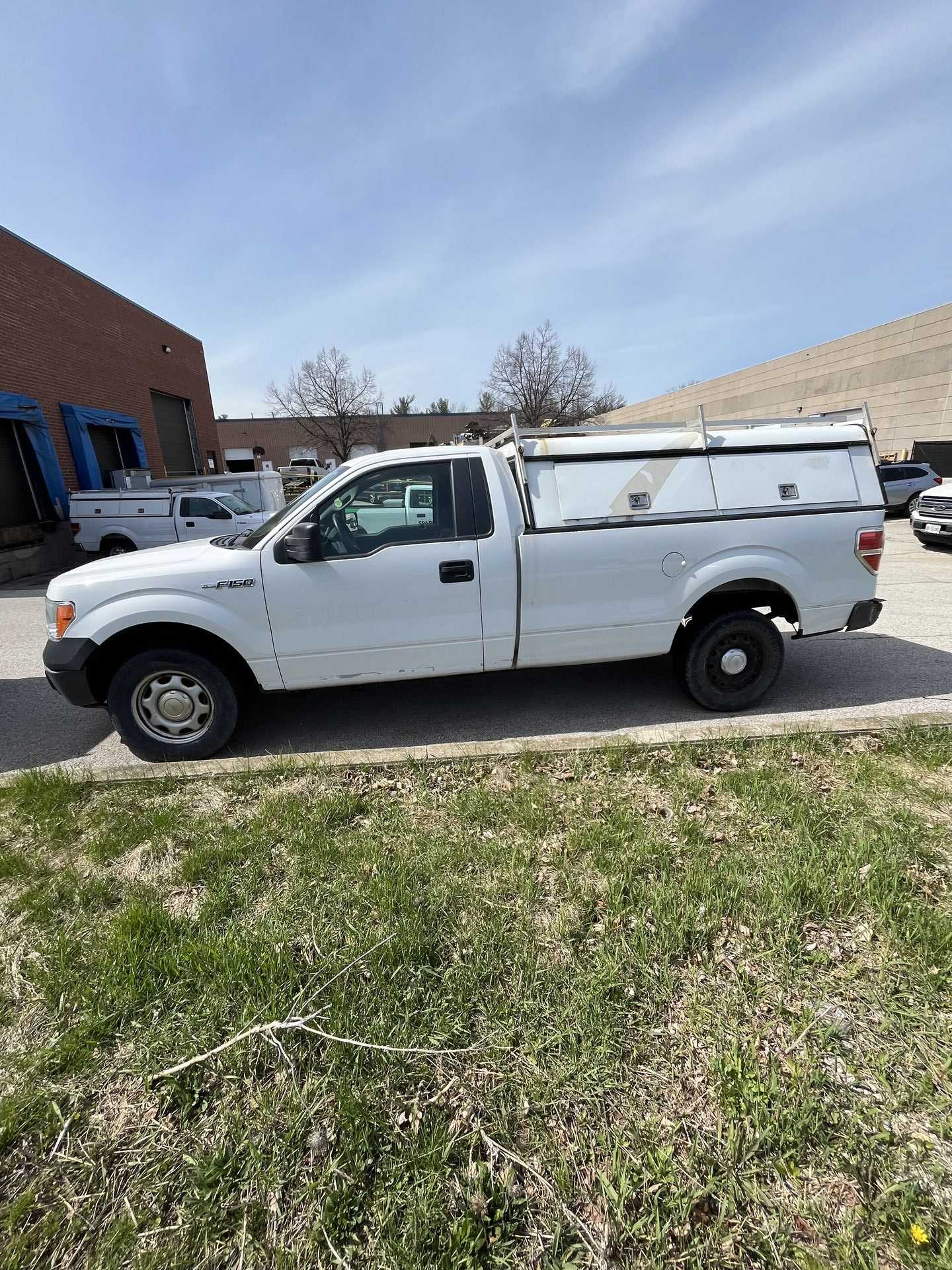 2014 - FORD - F-150 - PICKUP TRUCK - HYDRO EXCAVATOR TRUCKS