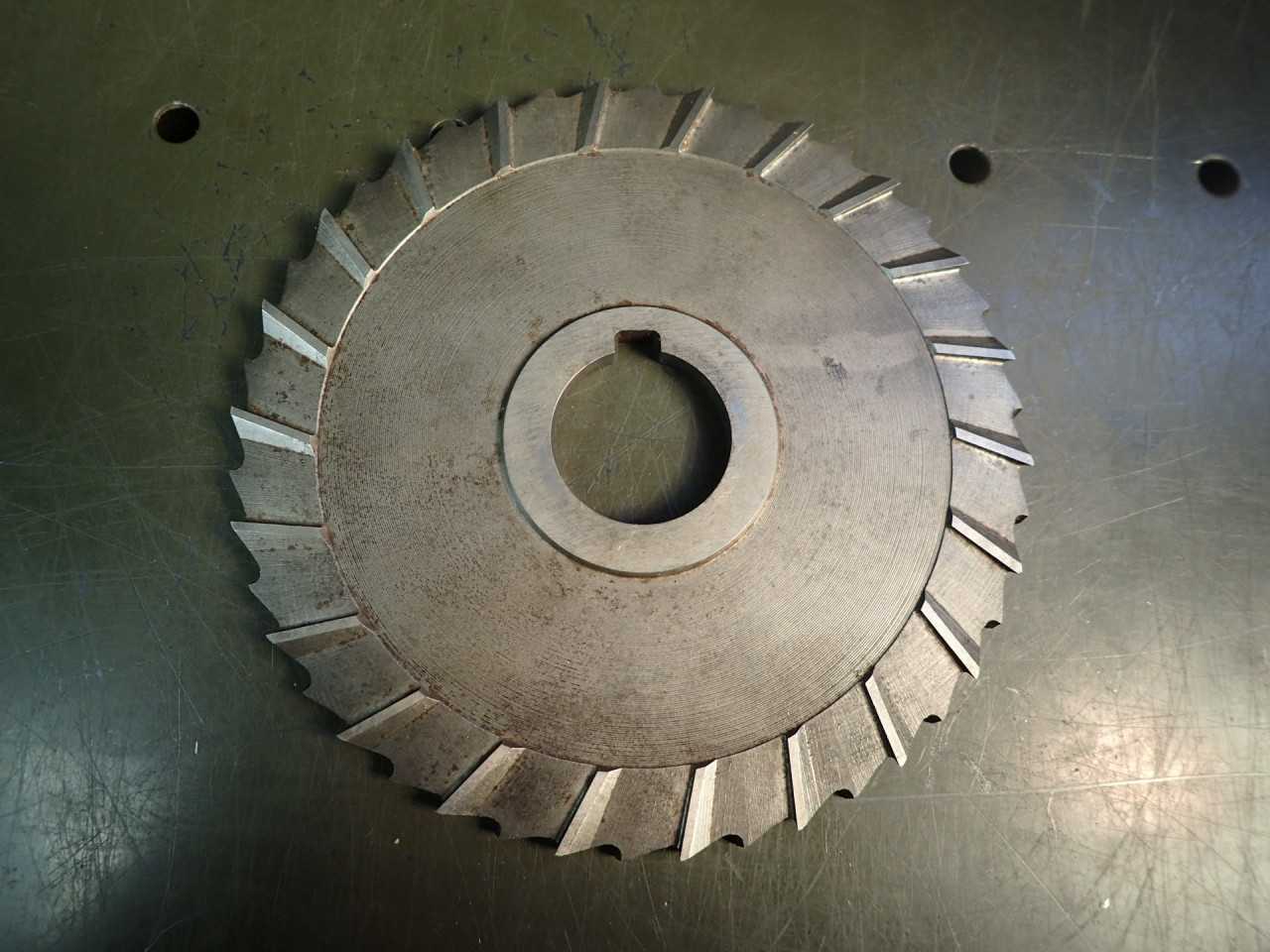 3/16" x 5-3/4" Staggered Tooth Side Mill Milling Cutter, 1-1/4" Arbor Hole - MILLING TOOLS