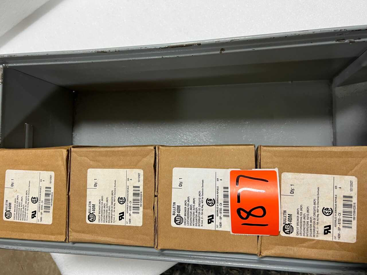Allen Bradley - AUTOMATION & CONTROLS