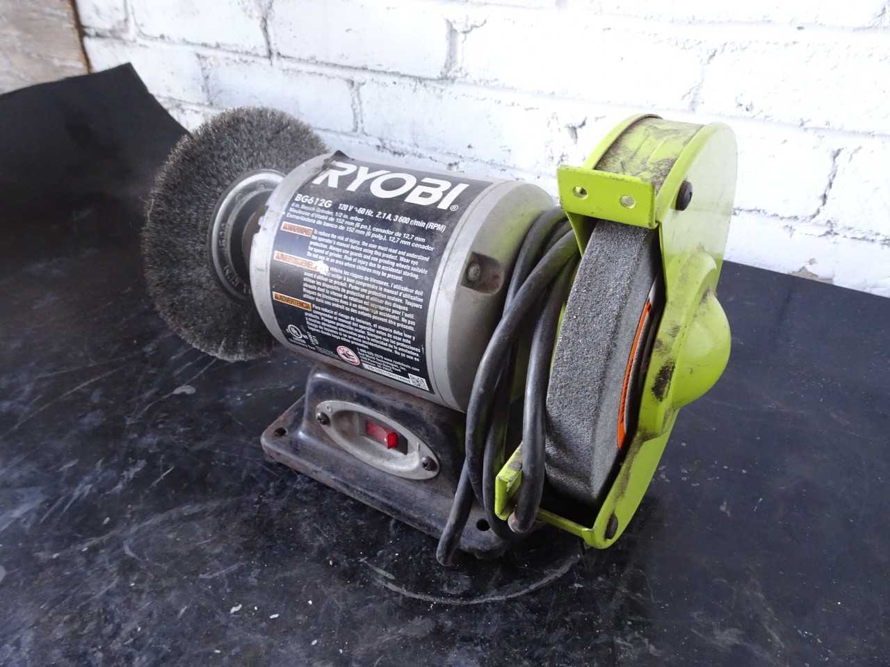 RYOBI Bench grinder with wire wheel and stone  - NICE - ELECTRIC POWER TOOLS