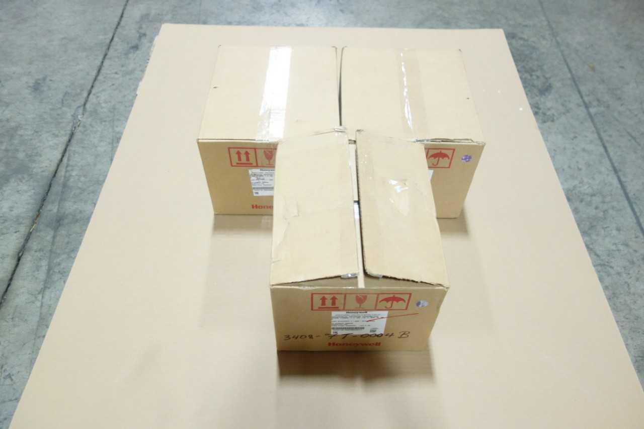 LOT OF 3 HONEYWELL DIFFERENTIAL PRESSURE TRANSMITTERS - INSTRUMENTATION