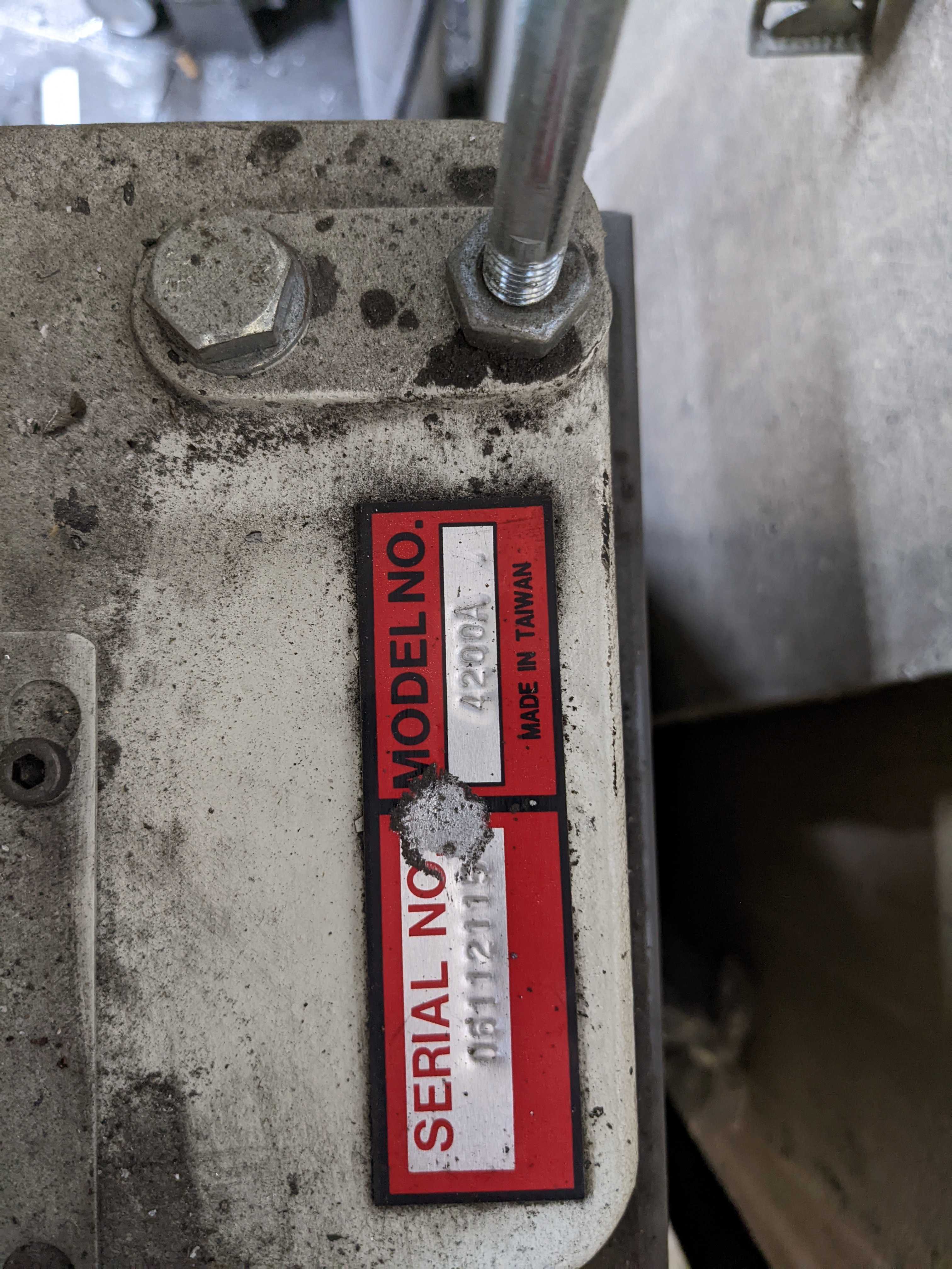 BELT SANDER - BENCH GRINDERS