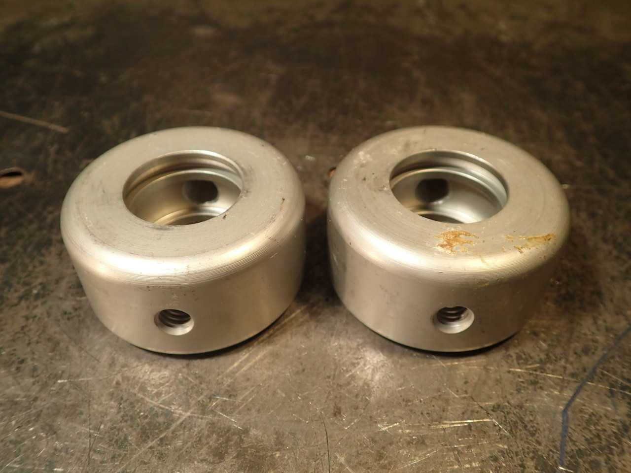 2 Pc Allied Machinery & Engineering AMEC 2T-3SR Coolant Gland Sleeves: 14997 NOS - HOLEMAKING TOOLS