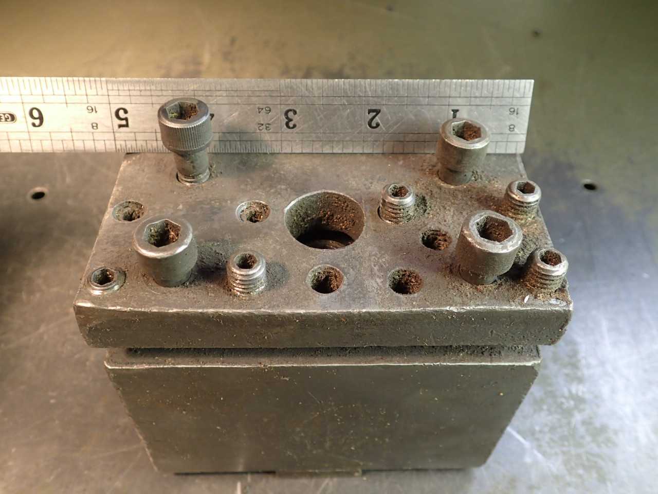 4-3/4” x 2-1/2” Set Screw Riser Block Lathe Tool Post, 1-1/4” Base Slot, Used - MACHINING ACCESSORIES & TOOLING
