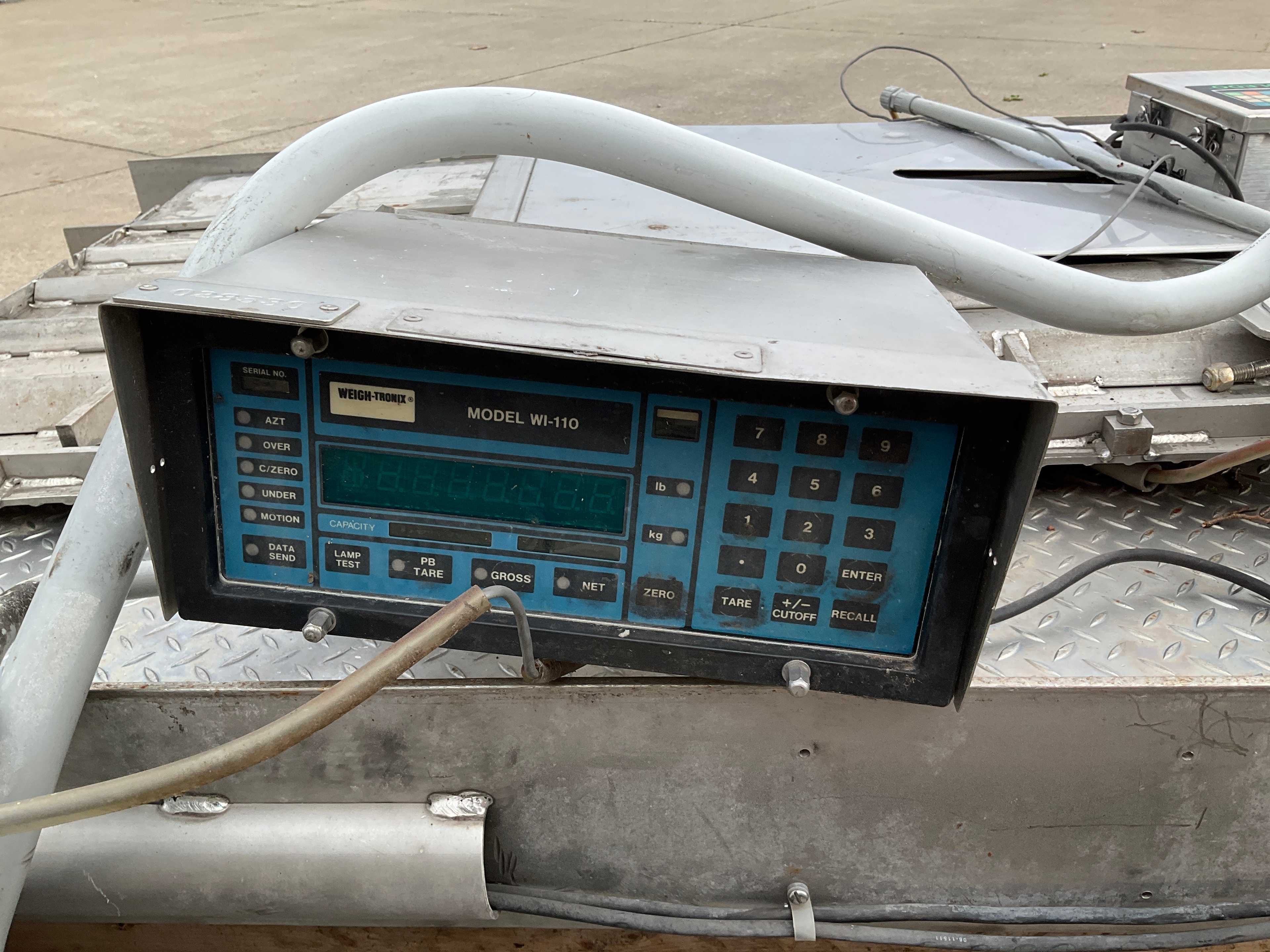 QTY 2- TOLEDO BBS-10116 SCALE - CHECKWEIGHERS