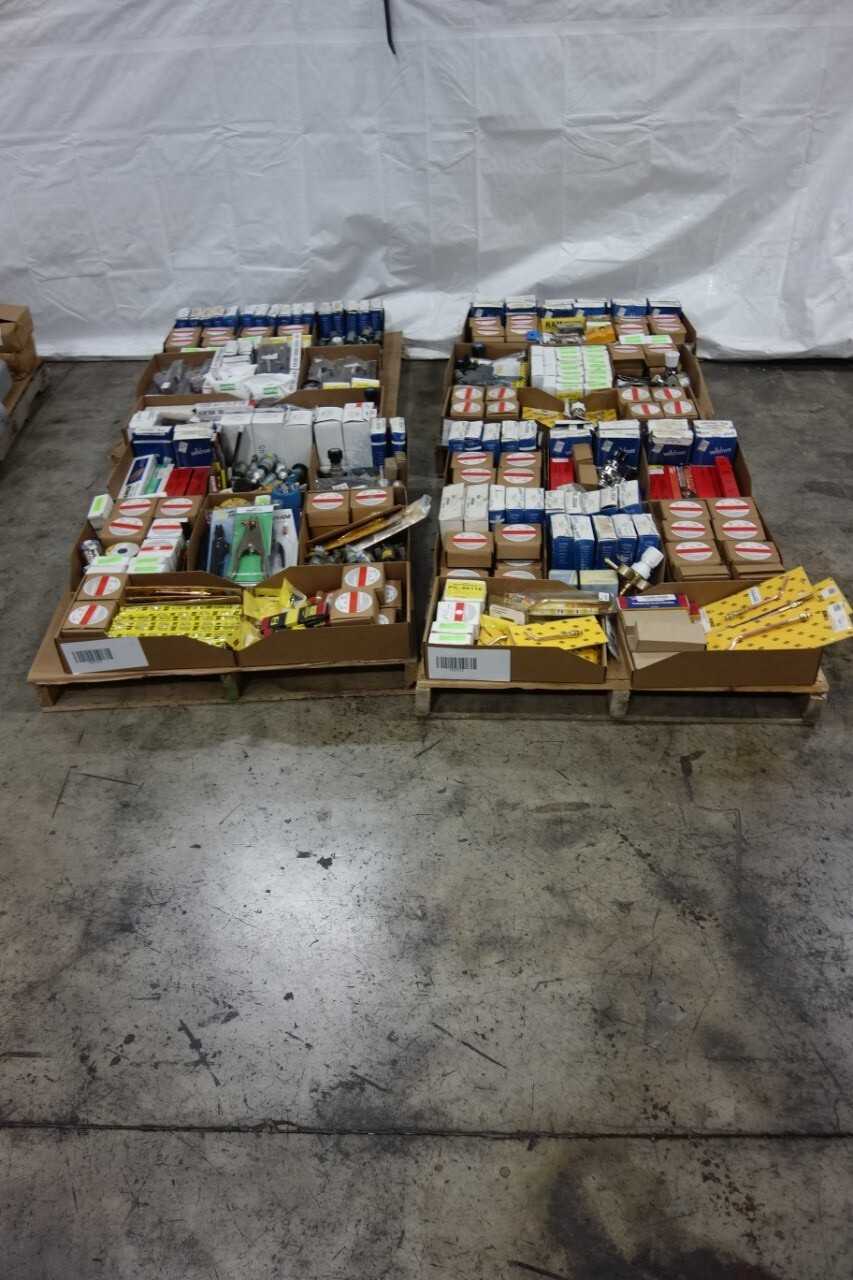 4 PALLETS OF ASSORTED WELDING TOOLS AND SUPPLIES - WELDING EQUIPMENT