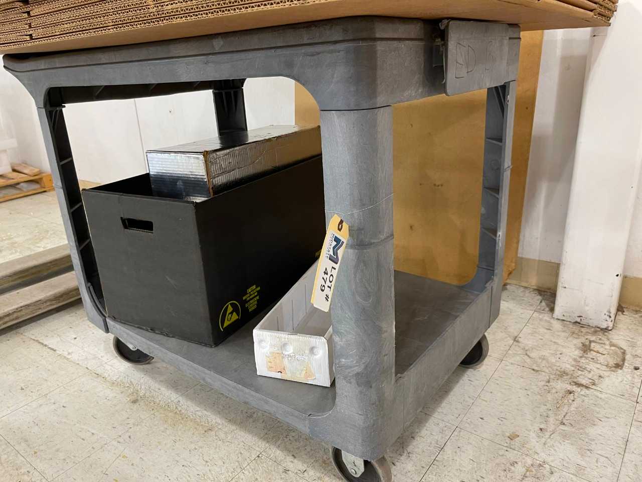 Plastic Rolling Cart No Contents - ROLLING CARTS
