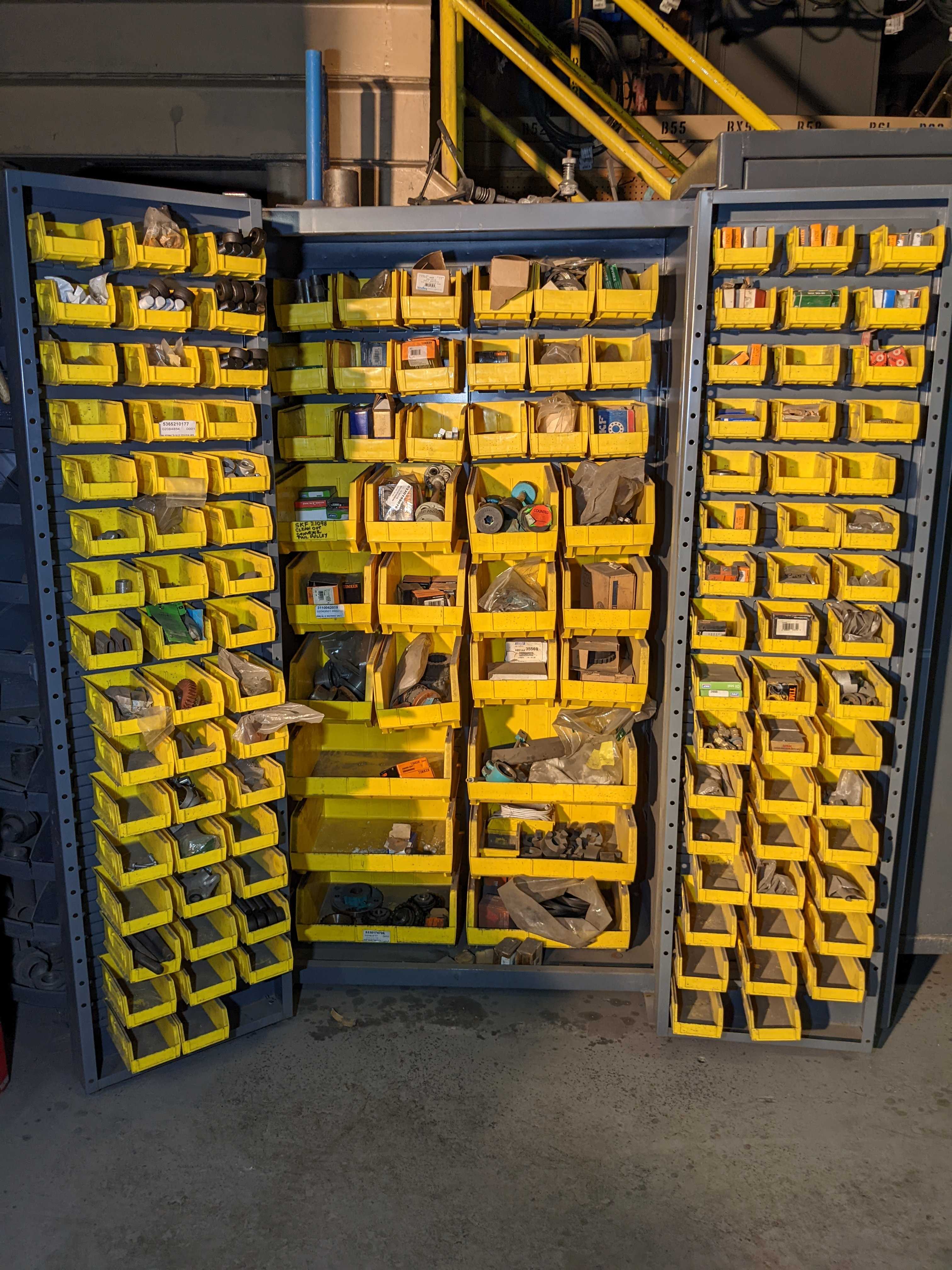 CABINET WITH CONTENTS - INDUSTRIAL PARTS