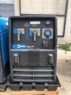 Miller Bobcat250 Welder - WELDING EQUIPMENT