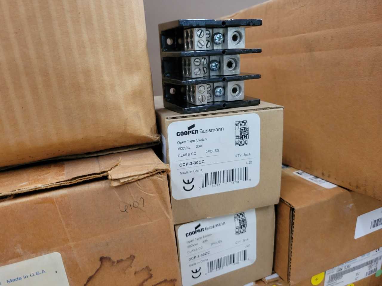 [Marathon, Bussmann - 434QTY] Power Distribution Blocks, Fuse Holders - FUSE BLOCKS