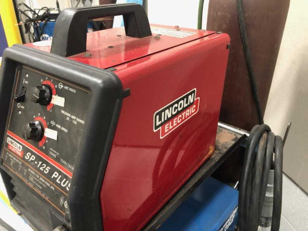Lincoln Electric MIG Welder - WELDING EQUIPMENT Lincoln Electric MIG Welder - WELDING EQUIPMENT