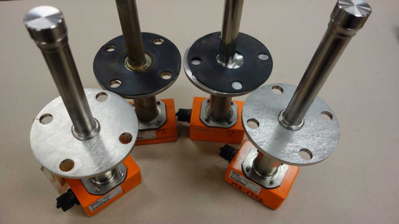 LOT OF 4 SICK FLSE100-M GAS FLOW RATE TRANSMITTER - INSTRUMENTATION