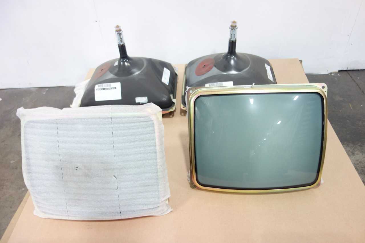 LOT OF 4 CONRAC WHITE PHOSPHORUS CATHODE RAY TUBES - LIGHTING