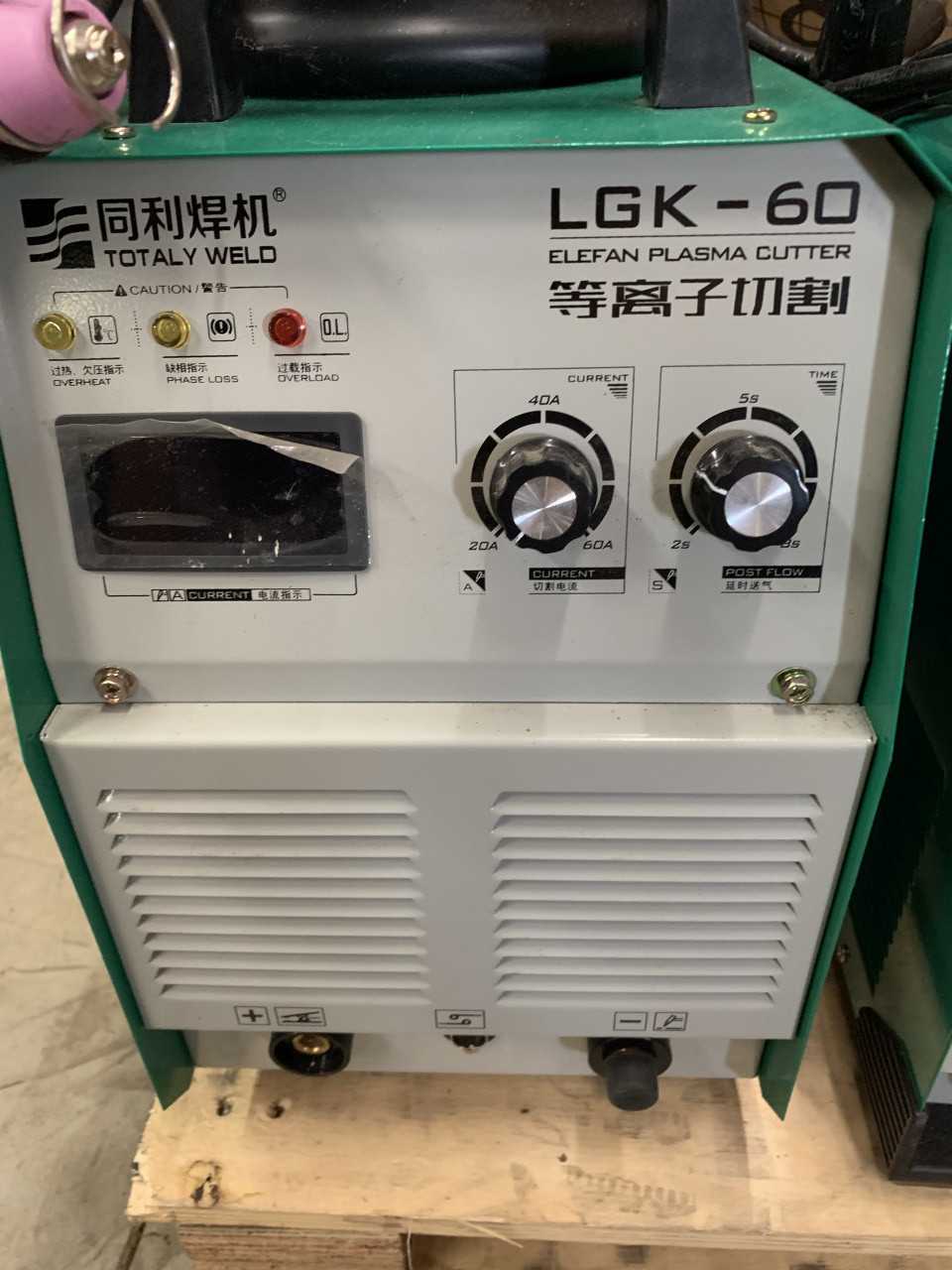 LOT OF NEW TOTALY WELD LGK-60 PLASMA CUTTER AND ZX7-315C INVERTER WELDER - WELDING EQUIPMENT