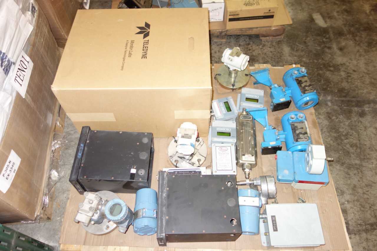 3 PALLETS OF ASSORTED FLOW METERS, SENSORS,TRANSMITTERS, THERMOMETER, TRANSDUCERS AND ACCESSORIES - INSTRUMENTATION
