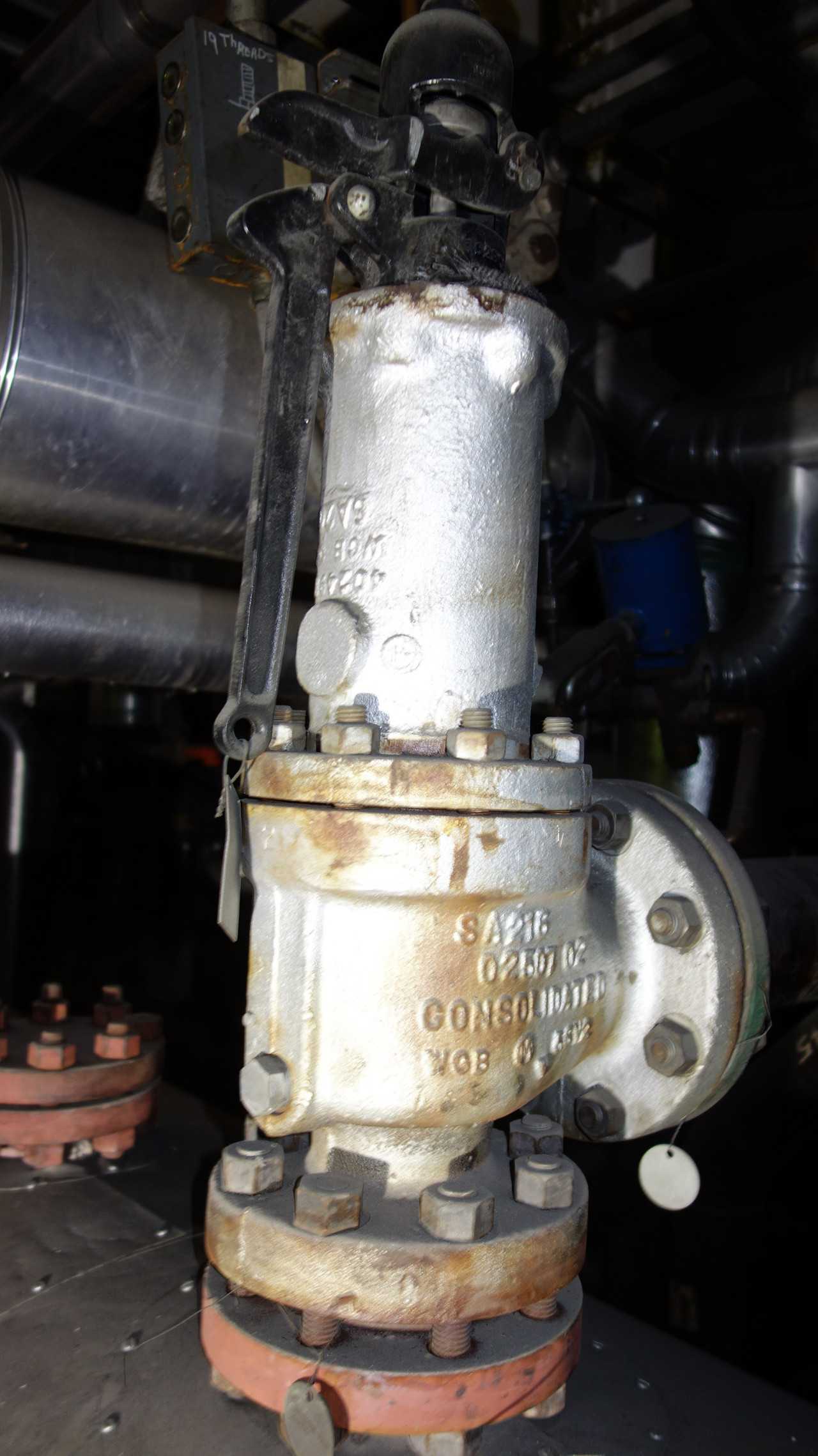 LOT OF 2 CONSOLIDATED RELIEF VALVES 3IN - RELIEF VALVE