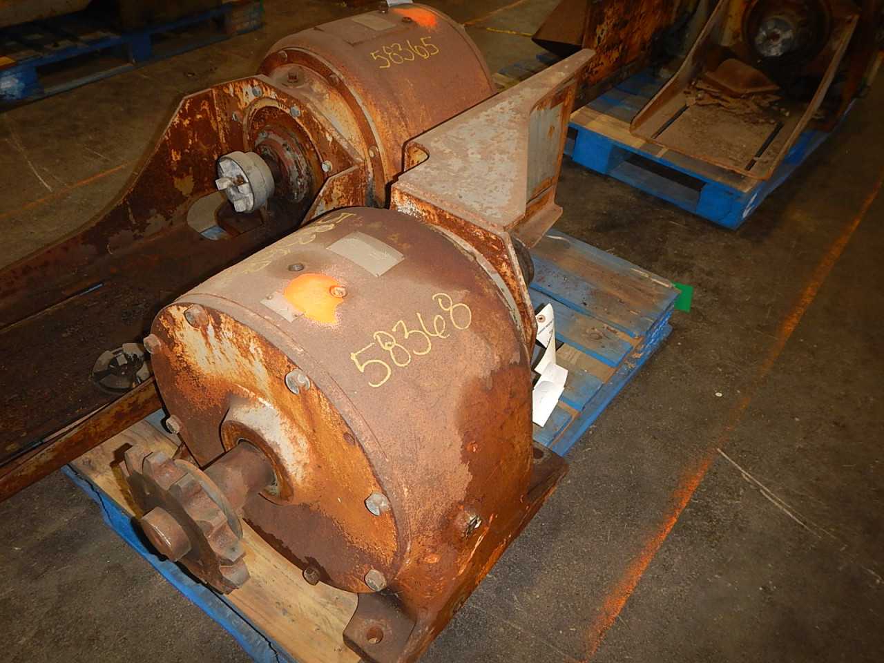 25 HP West Gear Reducer Model 284B54D - GEAR REDUCERS