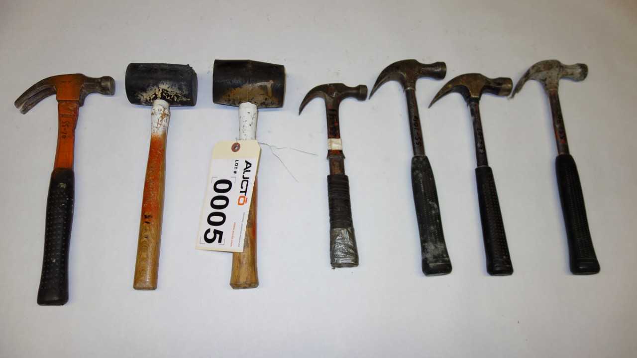 LOT OF 7 ASSORTED HAMMERS - HAND TOOLS