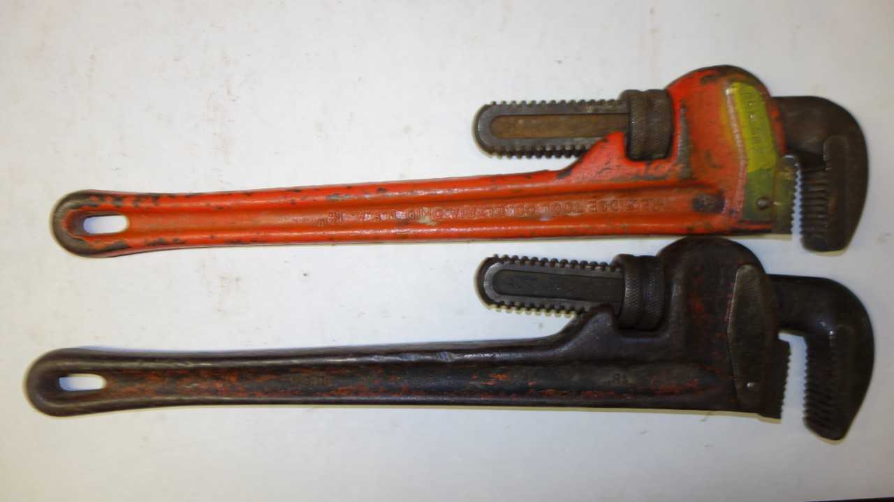 LOT OF 5 RIDGID 18 IN ADJUSTABLE PIPE WRENCHES - HAND TOOLS