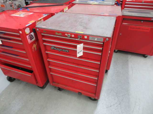 7 Drawer Tool Box Snap On - MISCELLANEOUS