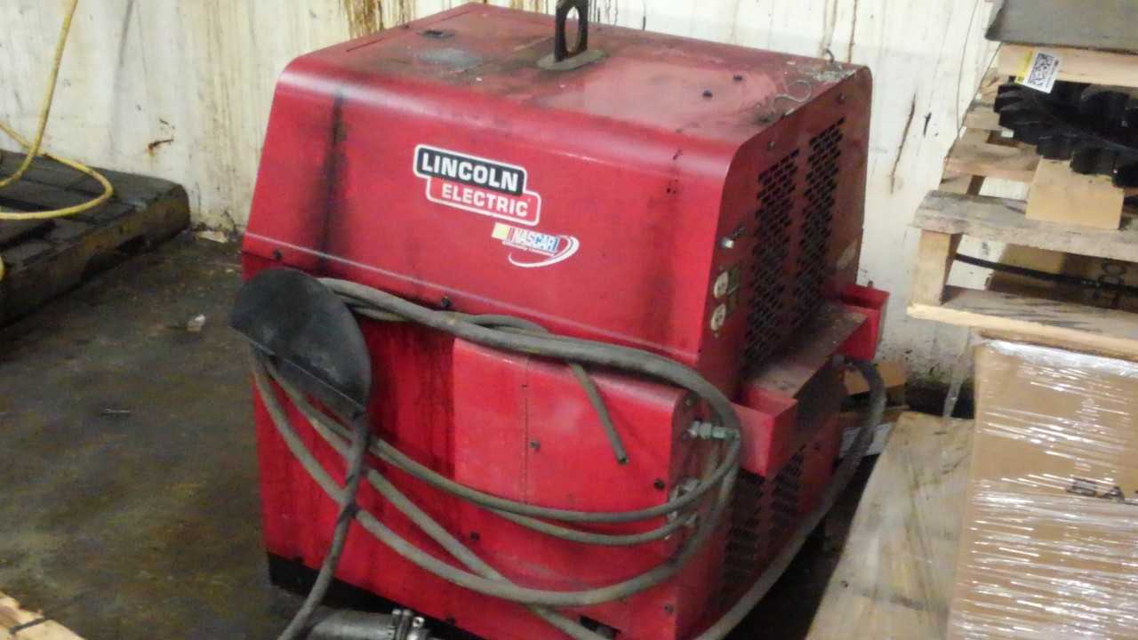 Lincoln Electric Precision TIG 375 Power Unit - WELDING EQUIPMENT