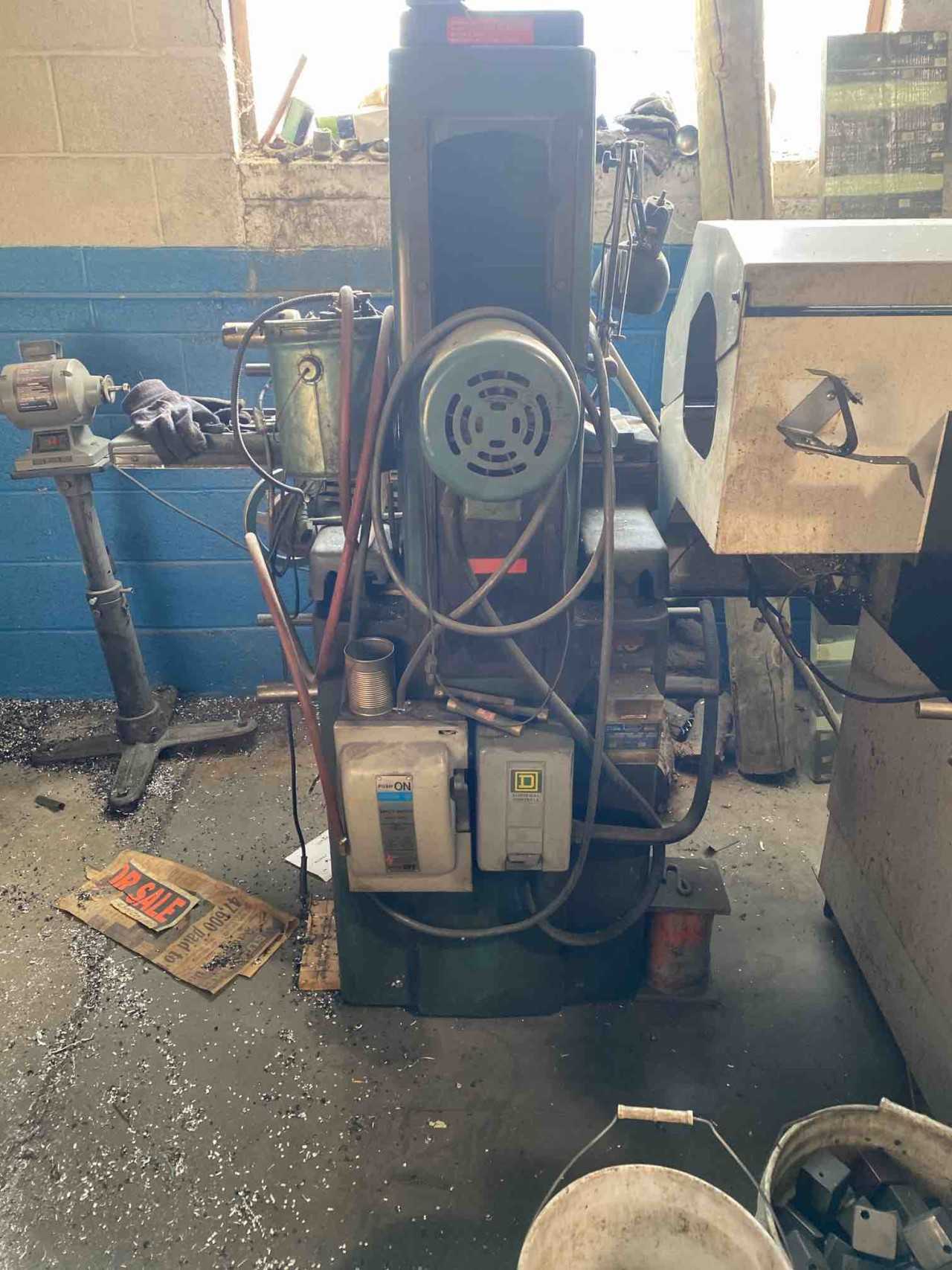 Tool grinder - GRINDING MACHINES Tool grinder - GRINDING MACHINES