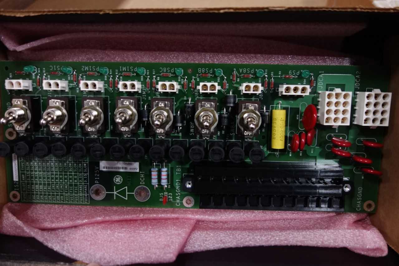 LOT OF 2 ASSORTED GENERAL ELECTRIC GE PCB CIRCUIT BOARDS - AUTOMATION & CONTROLS