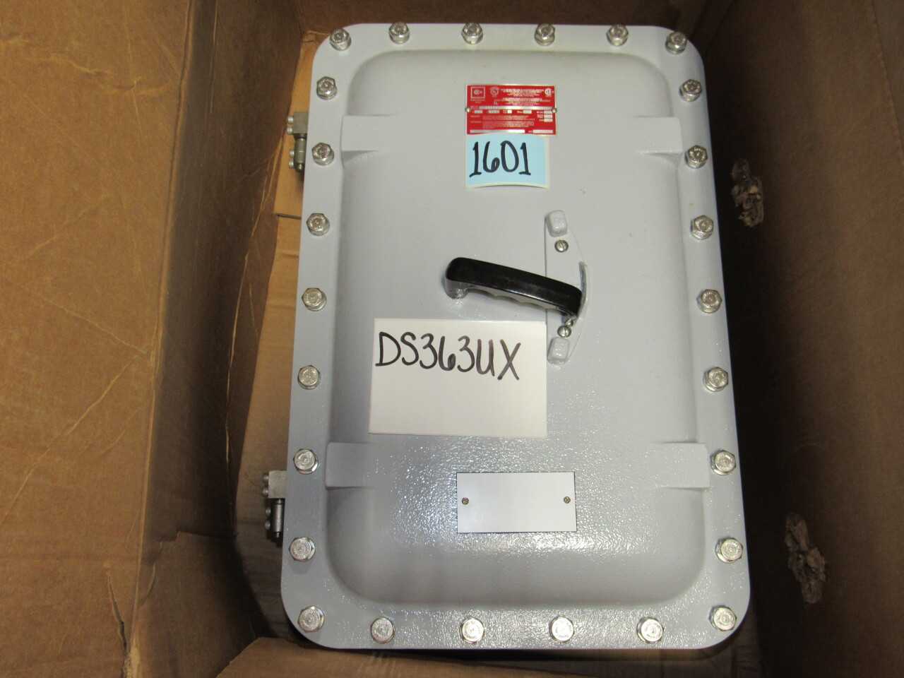 Heavy Duty Switch - TOOL STORAGE