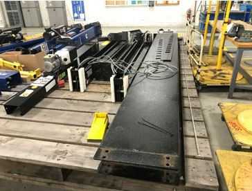 Dover Corporation 4 Post Vehicle Hoist Lift - LIFTING EQUIPMENT