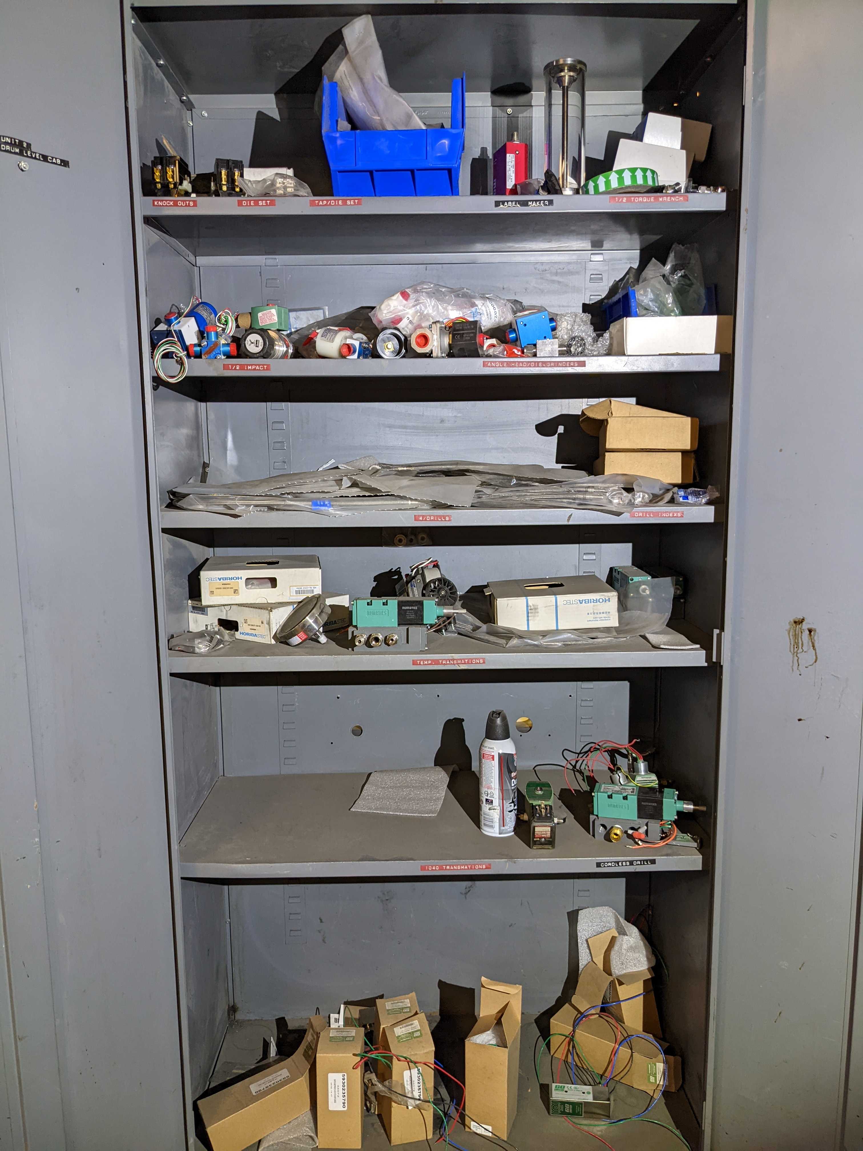 CABINET WITH CONTENTS - VALVES