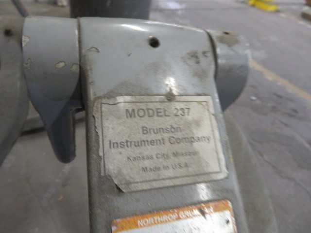Brunson Stand model 237, Groundhog - MISCELLANEOUS