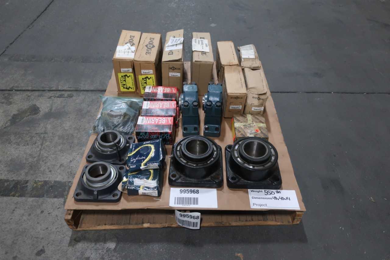 PALLET OF ASSORTED PILLOW BLOCK AND MOUNTED BEARINGS - BEARINGS