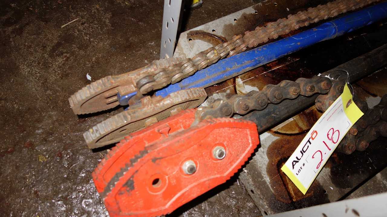 LOT OF 2 ASSORTED CHAIN TONGS, RIDGID, RECORD - HAND TOOLS