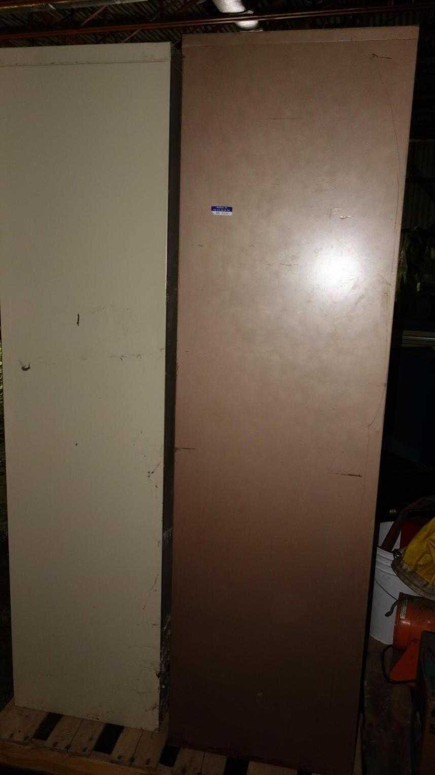 LOT OF 2 OFFICE STEEL CABINETS - TOOL STORAGE