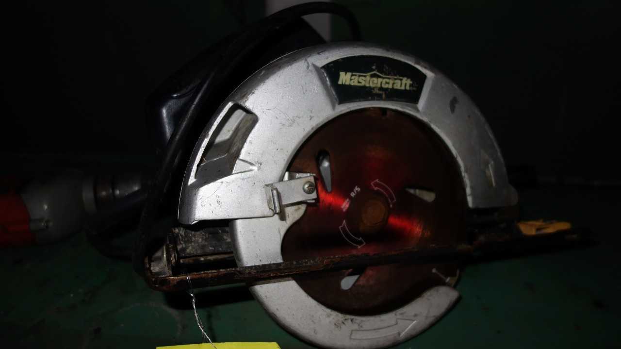 MASTERCRAFT 120V-AC 7-1/4IN CIRCULAR SAW - ELECTRIC POWER TOOLS