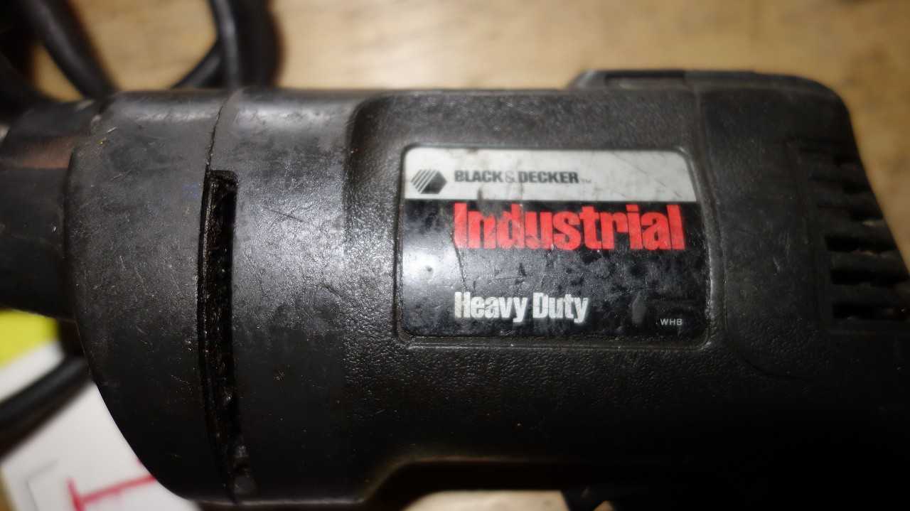 BLACK& DECKER 2600 100 HOLGUN 3/8IN DRILL 120V-AC - ELECTRIC POWER TOOLS