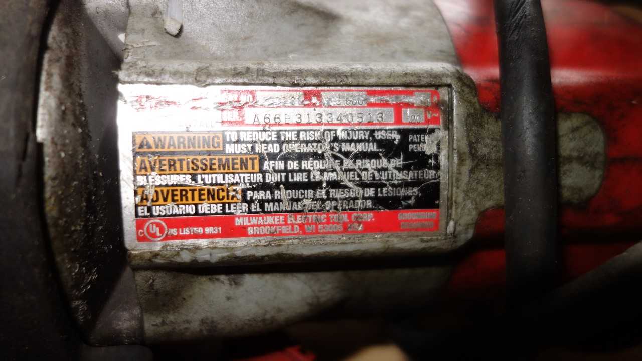 MILWAUKEE 120V-AC SAWZALL RECIPROCATING SAW - ELECTRIC POWER TOOLS