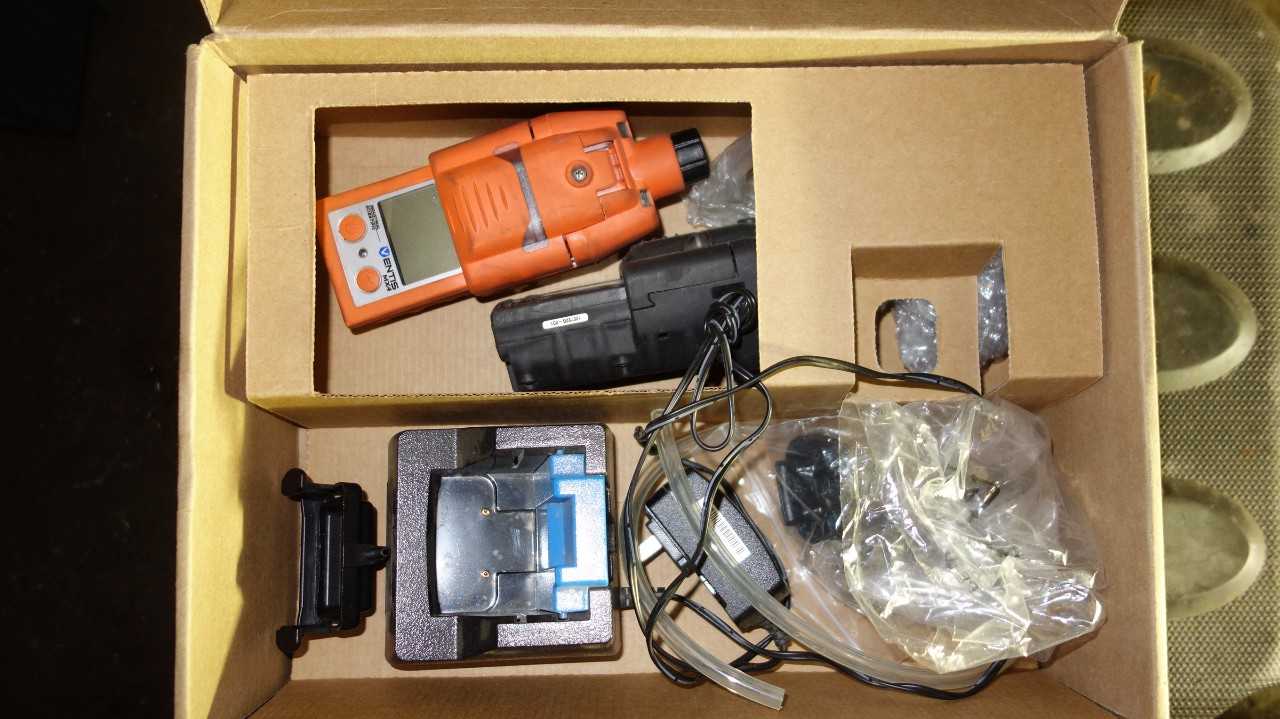 VENTIS VTS-K1231101101 MX4 GAS ANALYZER - ELECTRICAL COMPONENTS