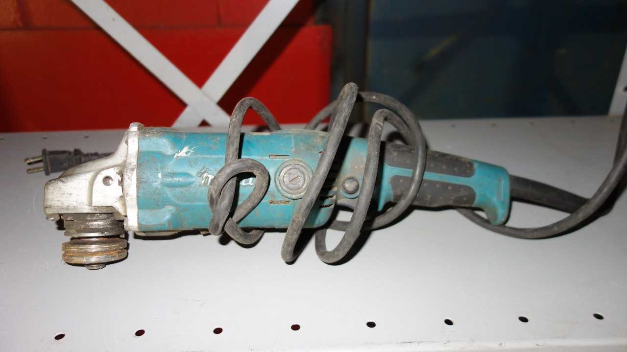 MILWAUKEE 120V-AC SAWZALL RECIPROCRATING SAW - ELECTRIC POWER TOOLS