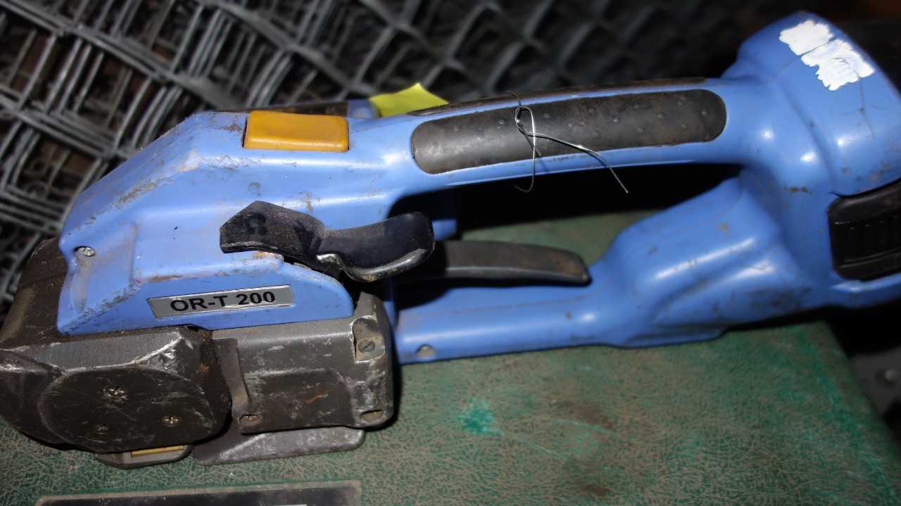 ORGAPACK OR-T-200 BATTTERY OPERATED ELECTRIC PLASTIC STRAPPING TOOL - ELECTRIC POWER TOOLS