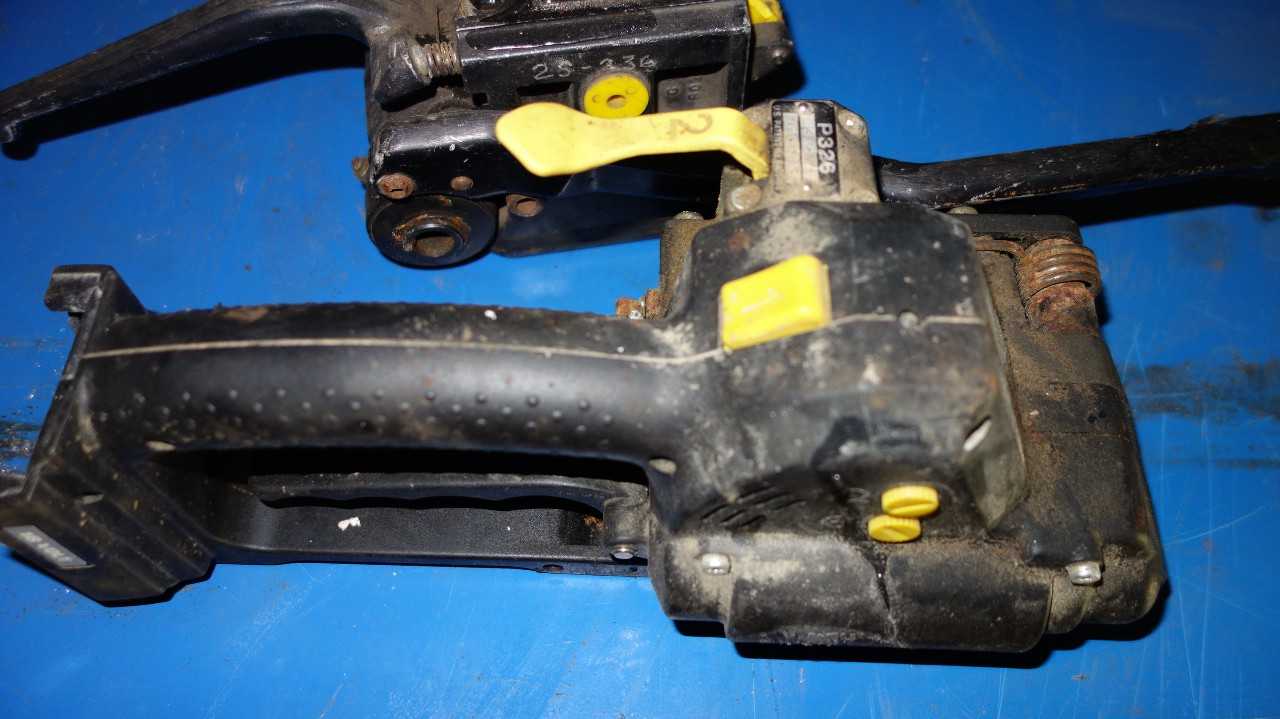 LOT OF 2 P326, 13 2790, BANDING STRAPPING CLAMPS - ELECTRIC POWER TOOLS