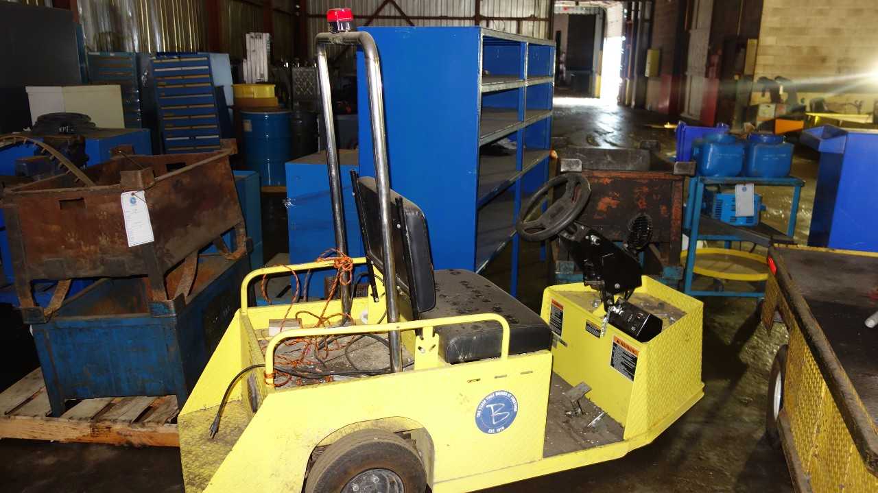 TEXTRON 898320G01 ELECTRIC PERSONEL MOVING CART - MATERIAL HANDLING