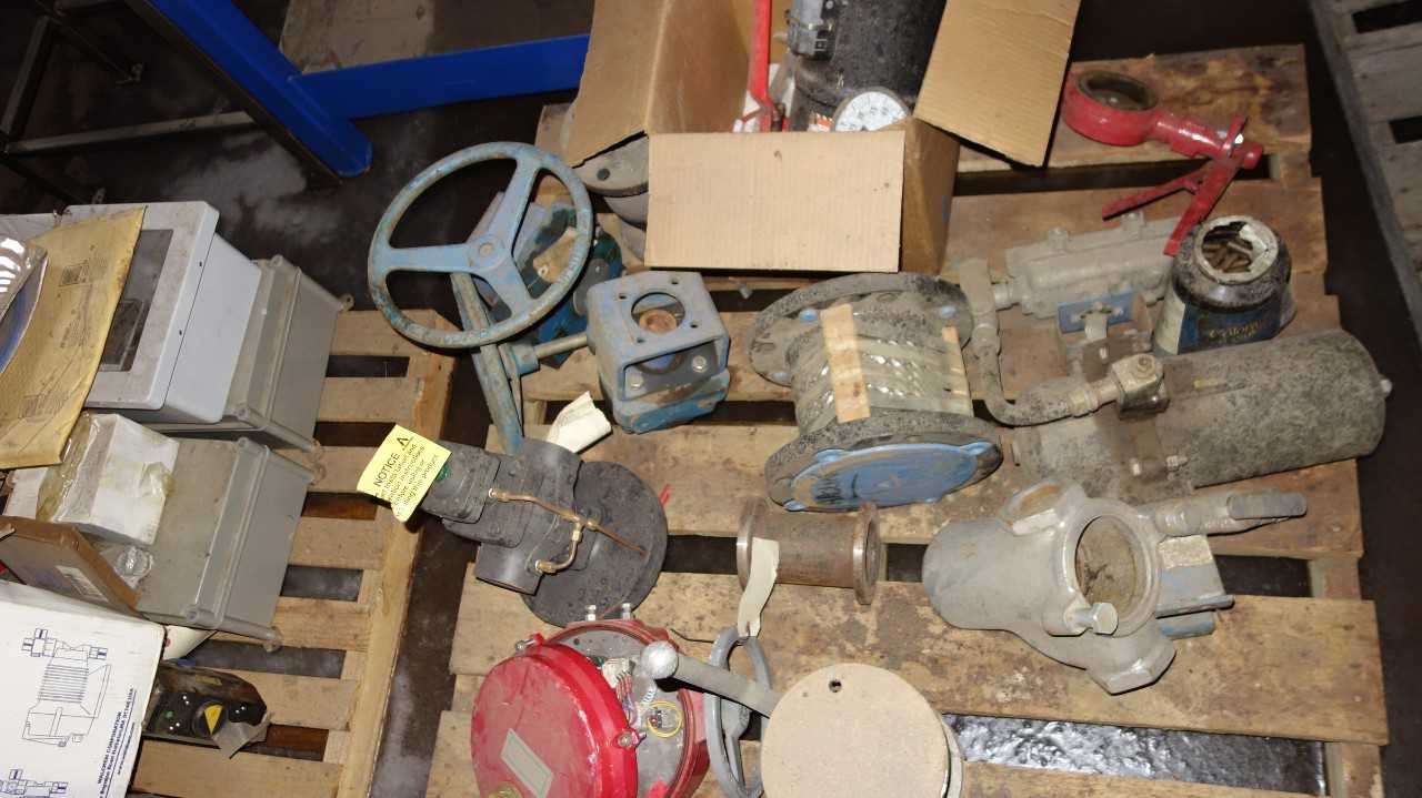1 PALLET OF ASSORTED VALVES, VALVE REPLACEMENT PARTS, TUFLINE - VALVES