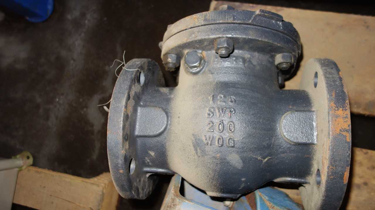 1 PALLET OF ASSORTED VALVES, VALVE REPLACEMENT PARTS, TUFLINE - VALVES