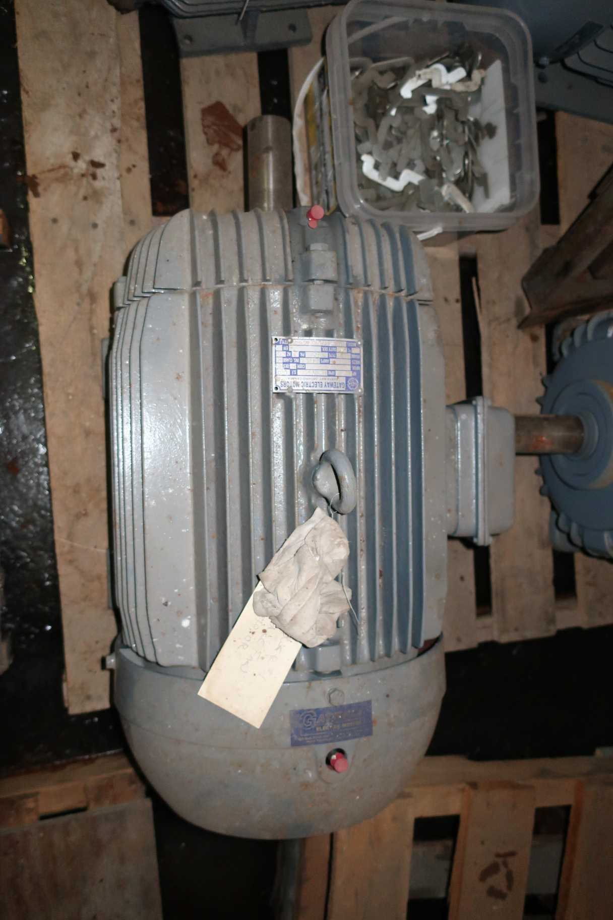 PALLET OF ASSORTED ELECTRIC MOTORS, 7.5HP, 25HP, 40HP, WEG, LEESON, METOTECH? - ELECTRIC MOTORS