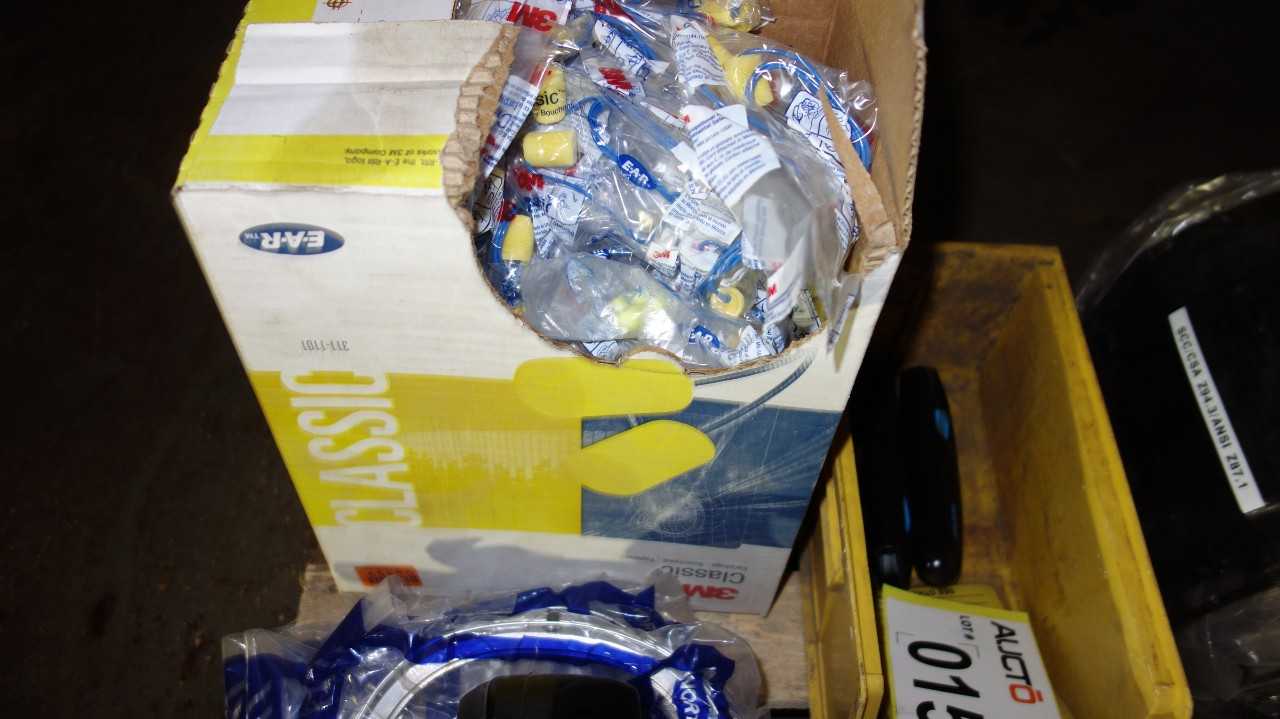 1 PALLET OF ASSORTED SAFETY EQUIPMENT, HARD HATS, EAR PLUGS, GAS DETECTORS - SAFETY EQUIPMENT