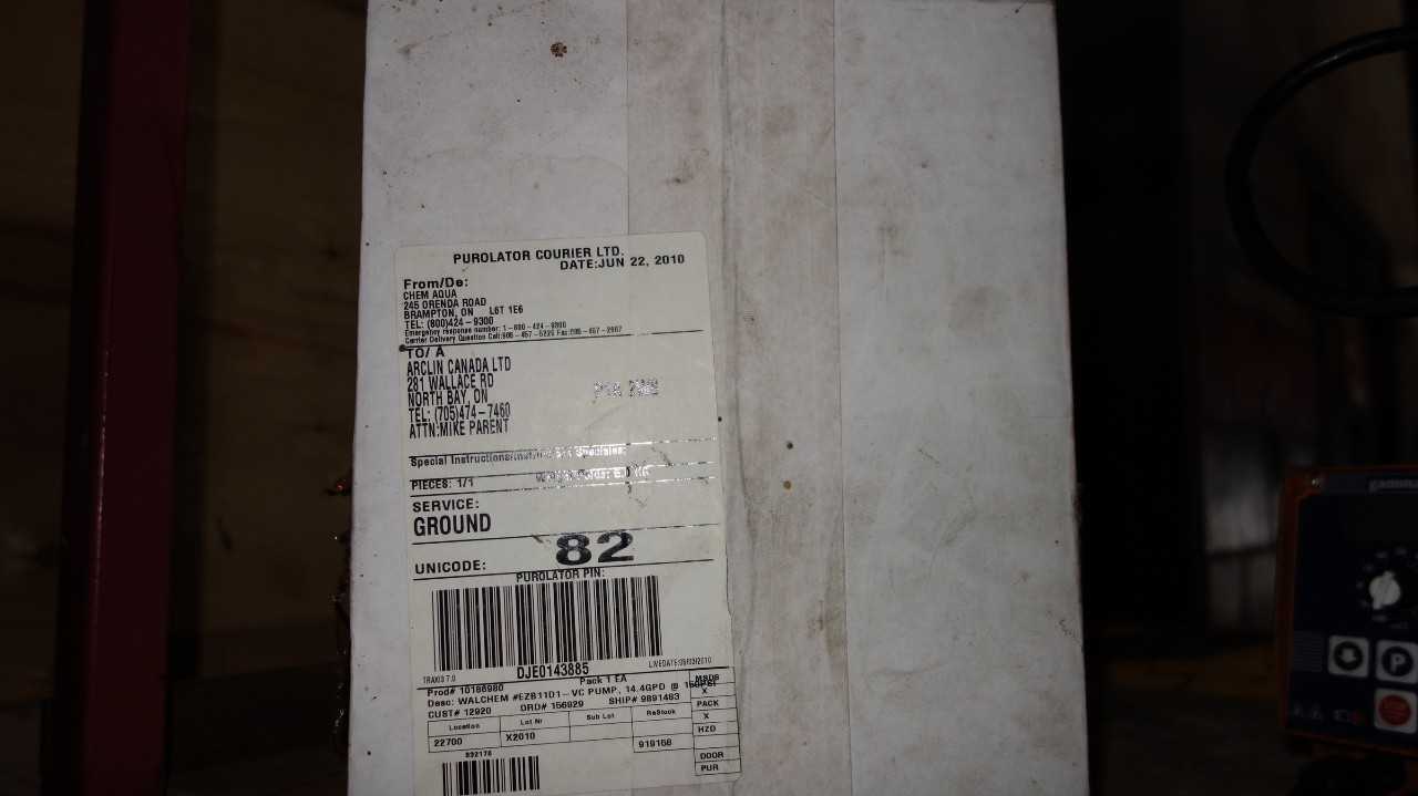 NEW WALCHEM EZB11D1-VC 0.6GPH 150PSI METERING PUMP - METERING PUMP