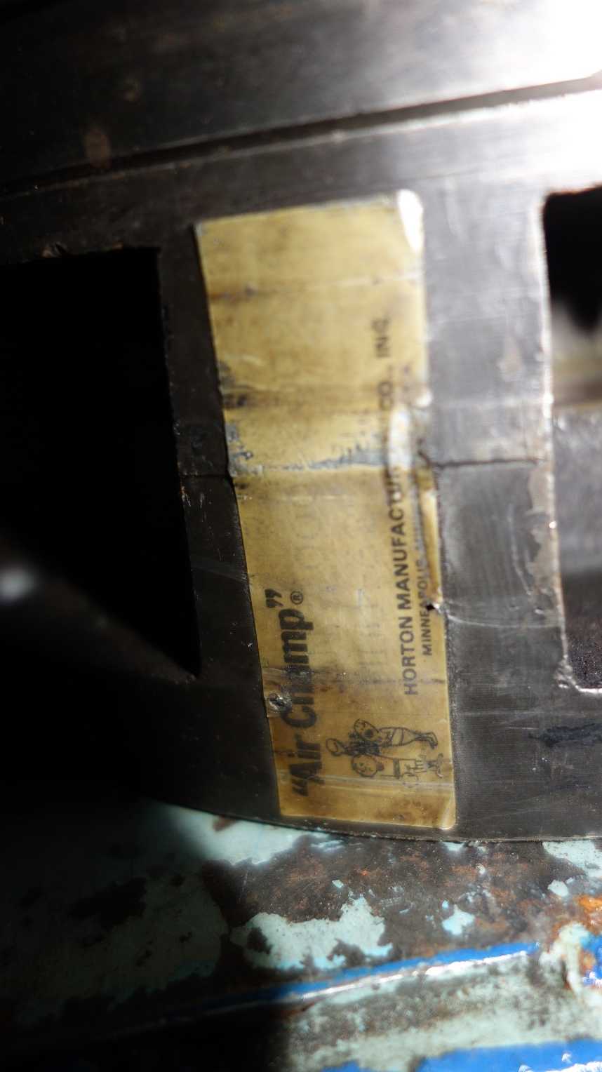 CONTENTS OF CABINET - POWER TRANSMISSIONS, PILLOW BLOCK BEARINGS, TORRINGTON - POWER TRANSMISSION