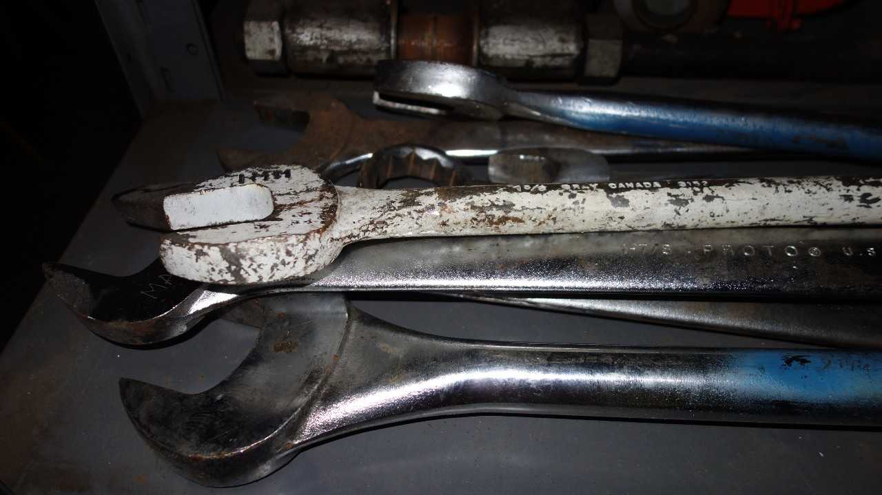 LOT OF ASSORTED HAND WRENCHES, SNAP ON, GRAY, PROTO - HAND TOOLS
