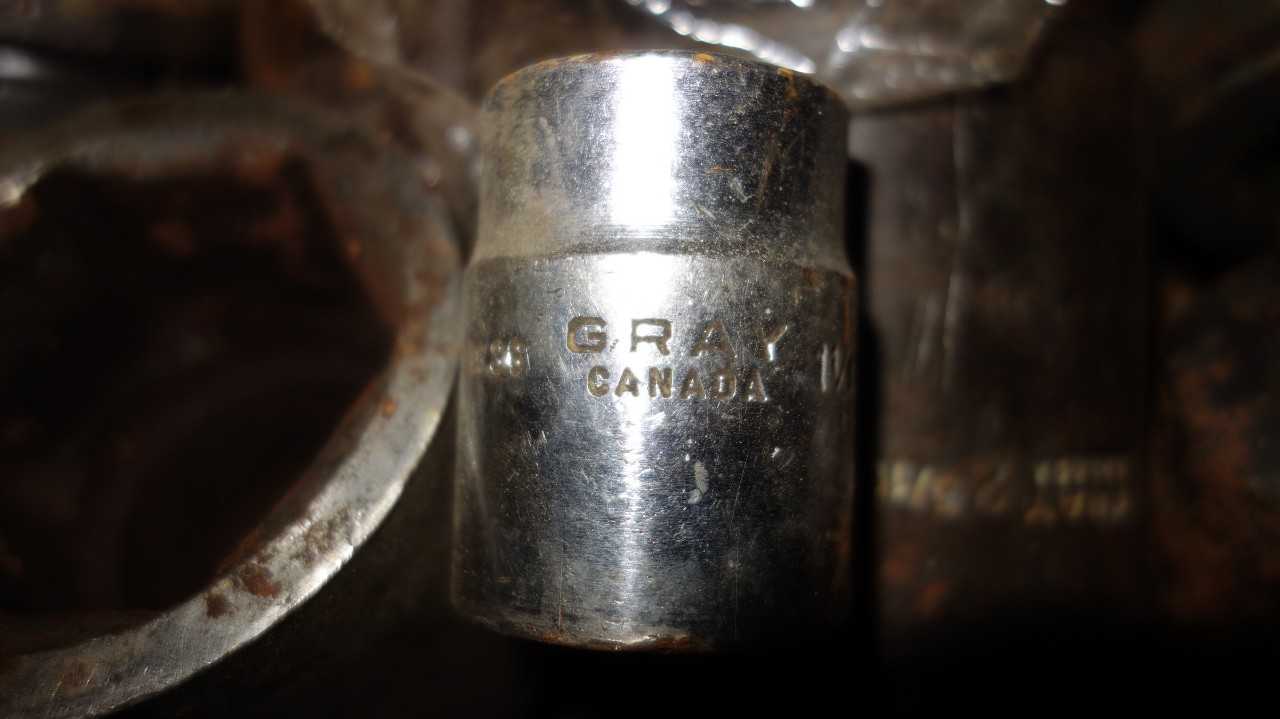 1 PALLET OF ASSORTED WRENCH HEX SOCKETS. PROTO, SNAP ON, GRAY - HAND TOOLS